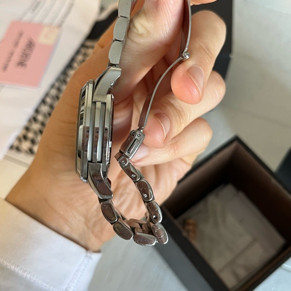 Micheal kors silver and blue watch - Picture 11 of 11